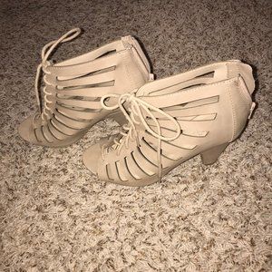 Women's Charlotte Russe Tan Heels